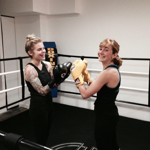 BFF boxing time